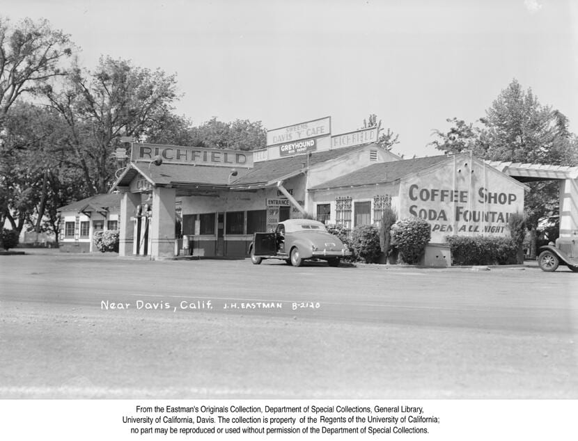 Sweems Davis "Y" Cafe near Davis, California, 1944.