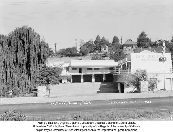 Ivy Motel, Auburn, Calif., 1945.