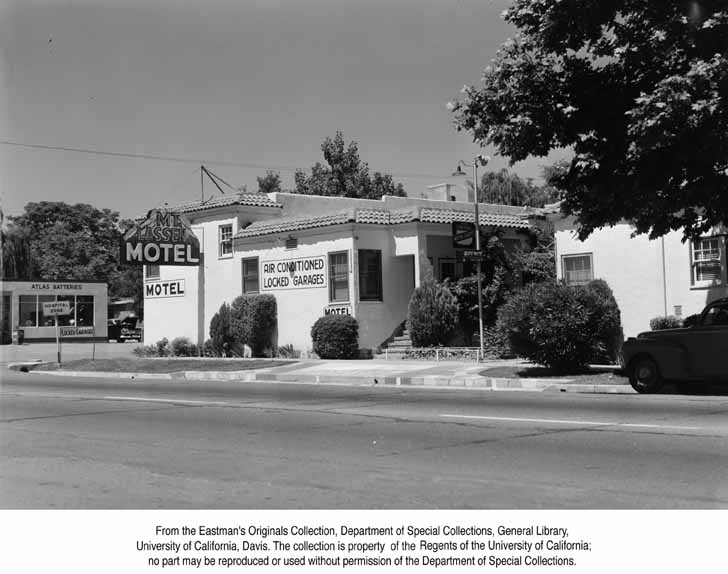 The Mt. Lassen Motel, Red Bluff, Calif., 1949. 