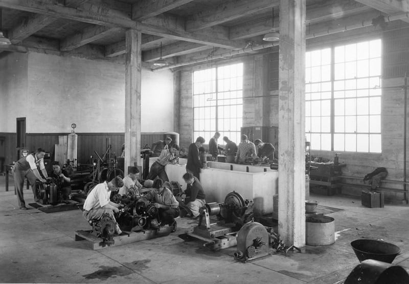 Agricultural Engineering class in Irrigation Machinery lab, undated.